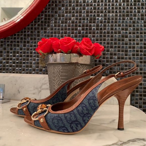Authentic Gucci denim bamboo sling back heels. - Picture 2 of 7